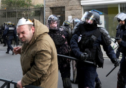 Rennes :  Inadmissibles Violences Policières – « Karnaval de la ZAD » -1